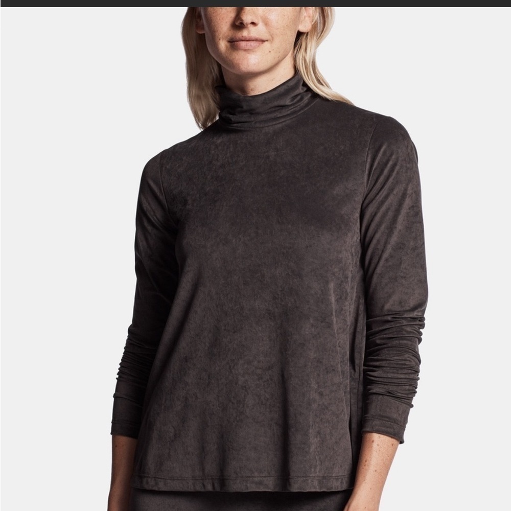 James Perse Velvet Stretch Turtleneck Style WKVT3426